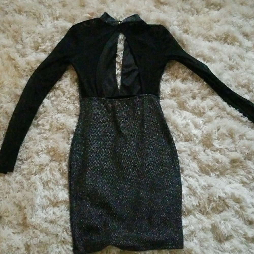 Dress - Picture 2 of 2